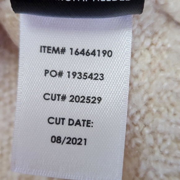 NWT Torrid Hooded Sweater Rainbow Lip Embroidery 🌈 - Picture 8 of 8